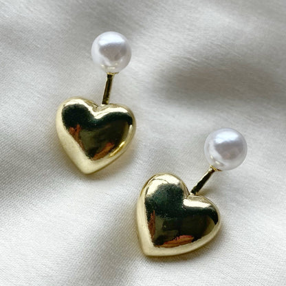 Pearl heart studs