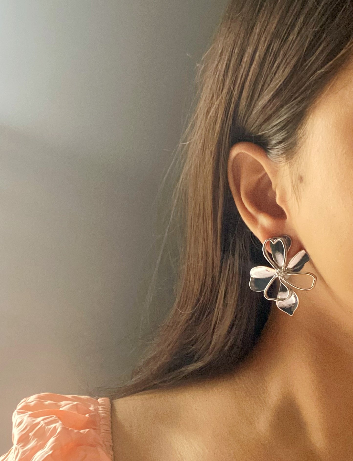 Silver Flower studs