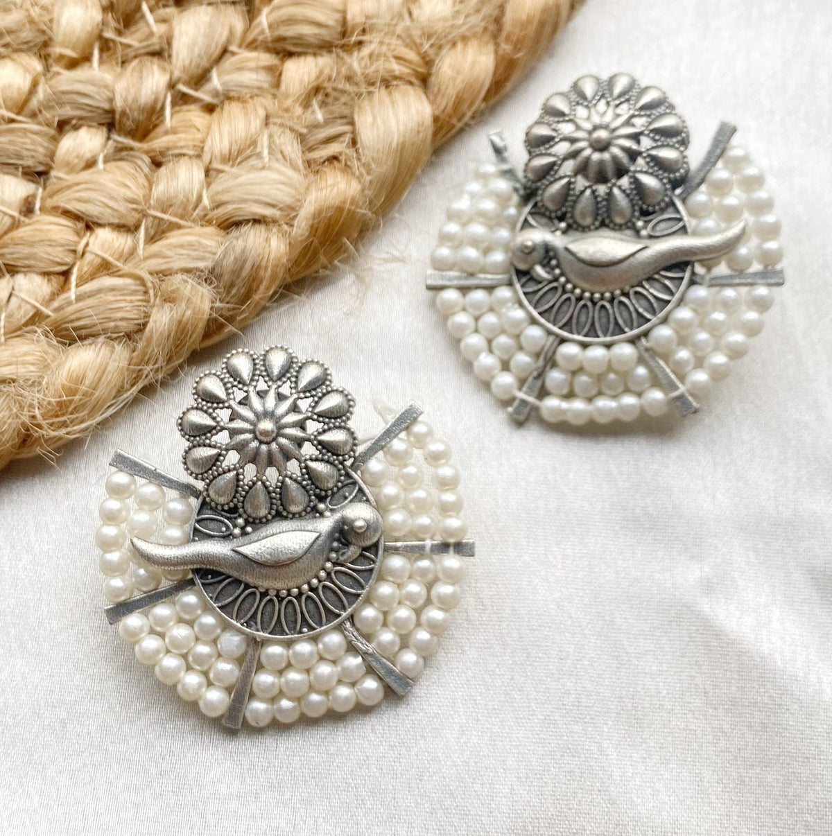 Chidiya pearl oxidised studs