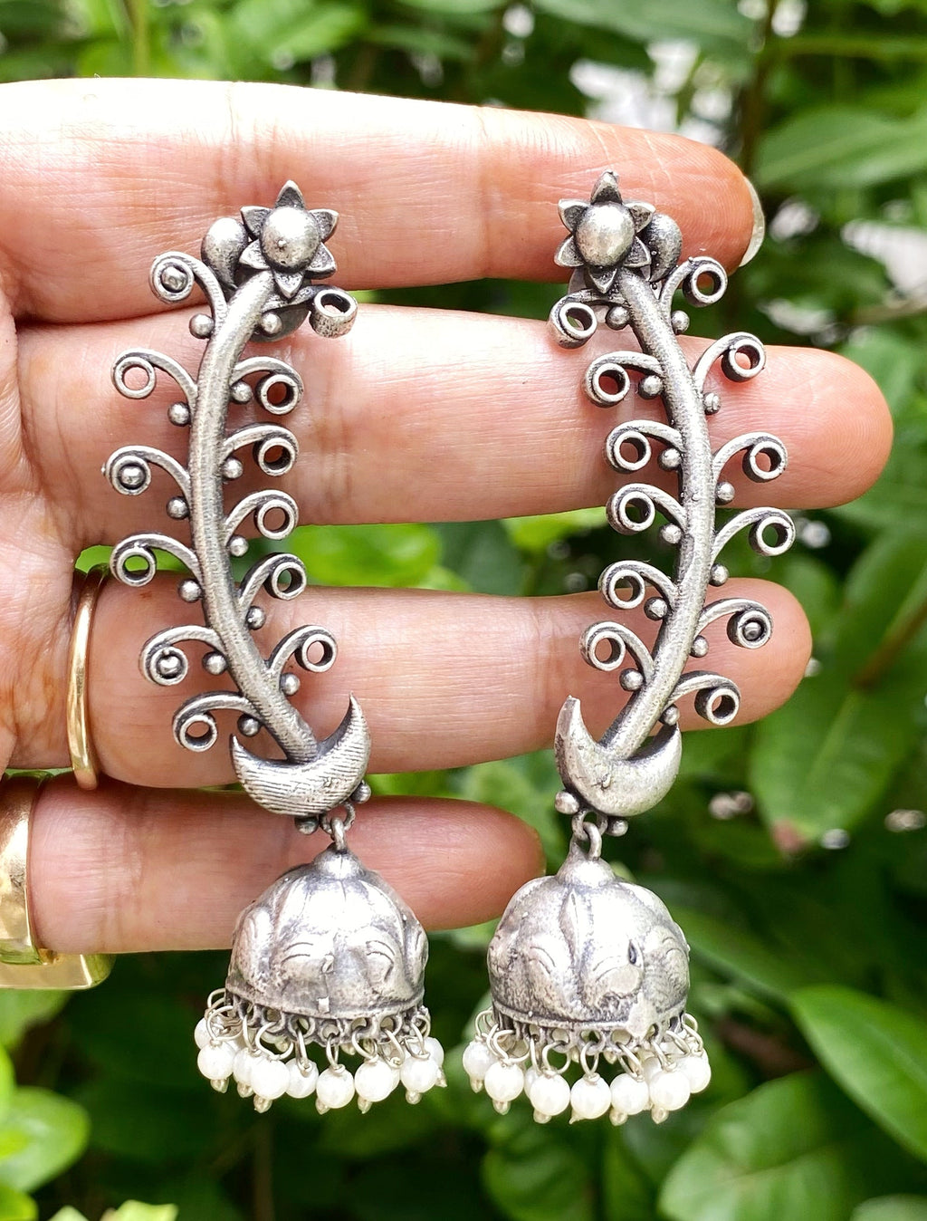 Ahilya silver jhumki