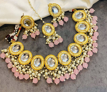 Pink Rea Kundan Choker Necklace Set