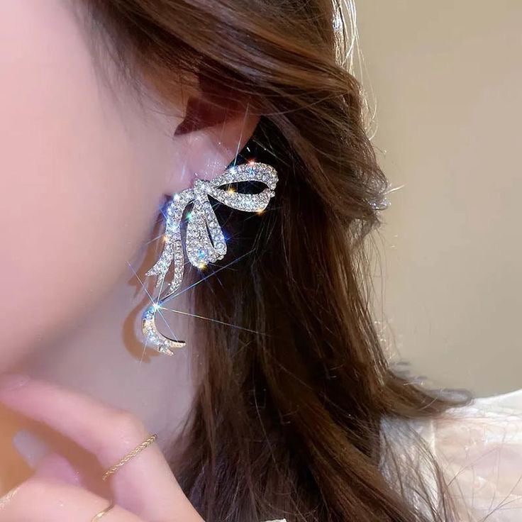 Bow Cz studs