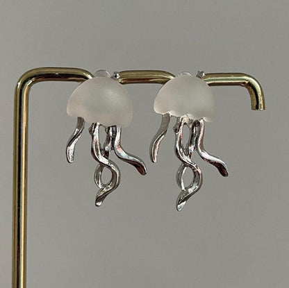 Jellyfish studs