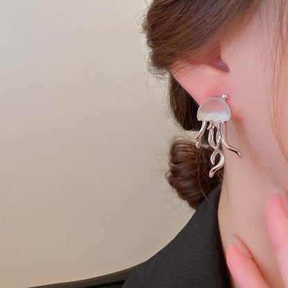 Jellyfish studs