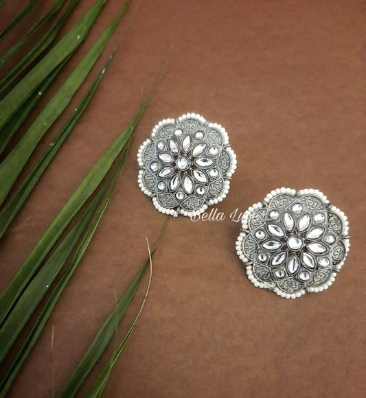 Kalki Silver Studs Earings